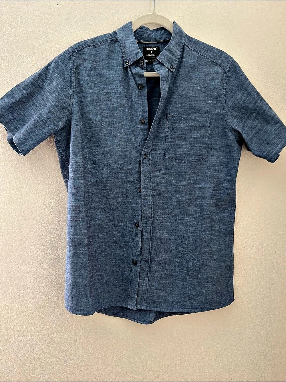 Hurley Dri-FIT Classic Fit Short Sleeve Button Down Blue Size Small